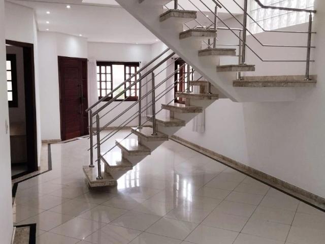 Casa / Sobrado em Condomínio para Locação em São José dos Campos/SP Jardim San Marino 4 Quartos