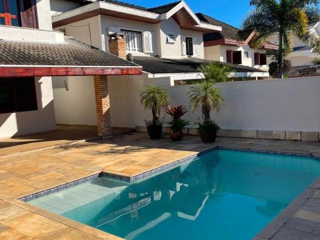 Casa / Sobrado em Condomínio para Locação em São José dos Campos/SP Parque Residencial Aquarius 4 Quartos