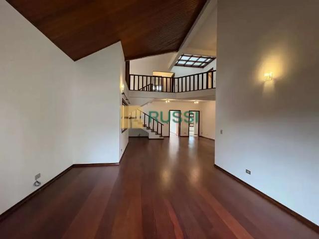Casa / Sobrado em Condomínio para Locação em São José dos Campos/SP Parque Residencial Aquarius 4 Quartos