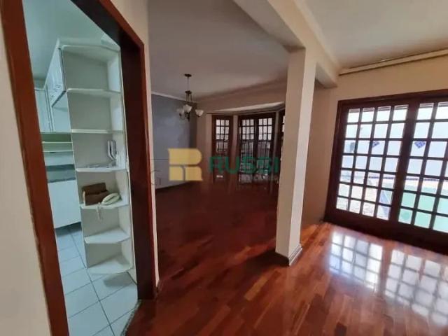Casa / Sobrado em Condomínio para Locação em São José dos Campos/SP Parque Residencial Aquarius 4 Quartos
