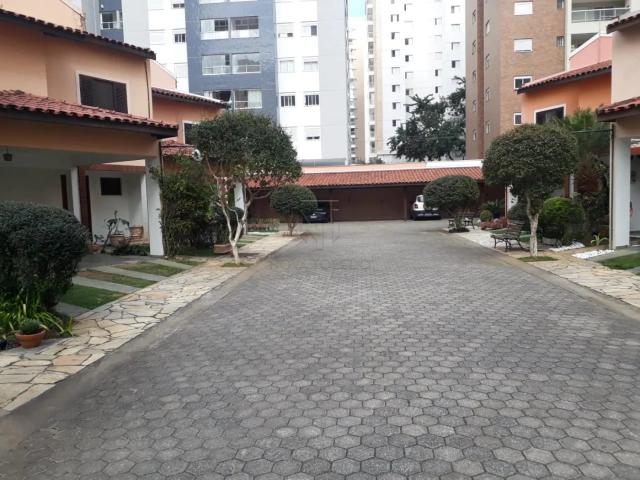 Casa / Sobrado em Condomínio para Locação em São José dos Campos/SP Parque Residencial Aquarius 4 Quartos