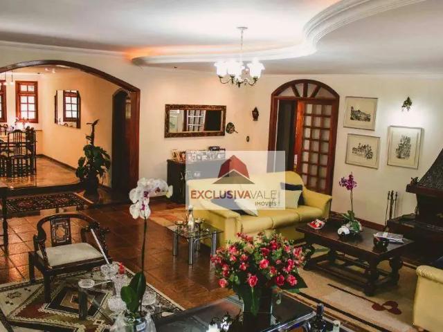 Casa / Sobrado em Condomínio para Locação em São José dos Campos/SP Quinta das Flores 3 Quartos