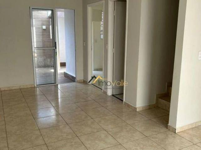 Casa / Sobrado em Condomínio para Locação em São José dos Campos/SP Urbanova 3 Quartos