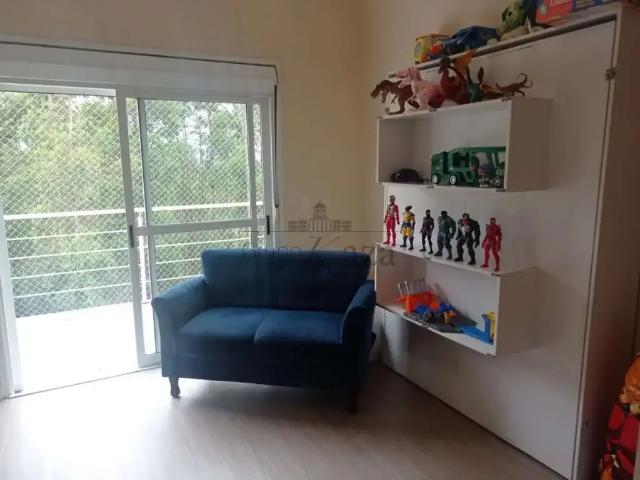 Casa / Sobrado em Condomínio para Locação em São José dos Campos/SP Urbanova 3 Quartos