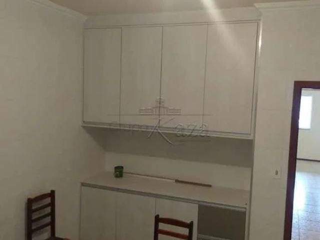 Casa / Sobrado em Condomínio para Locação em São José dos Campos/SP Urbanova 3 Quartos