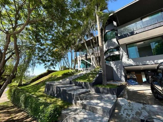 Casa / Sobrado em Condomínio para Locação em São José dos Campos/SP Urbanova 4 Quartos