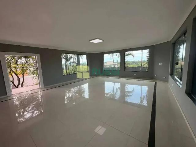 Casa / Sobrado em Condomínio para Locação em São José dos Campos/SP Urbanova 4 Quartos