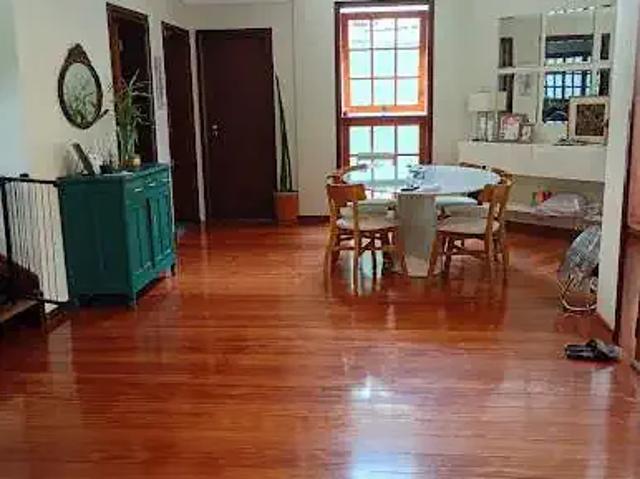 Casa / Sobrado em Condomínio para Locação em São José dos Campos/SP Urbanova 4 Quartos