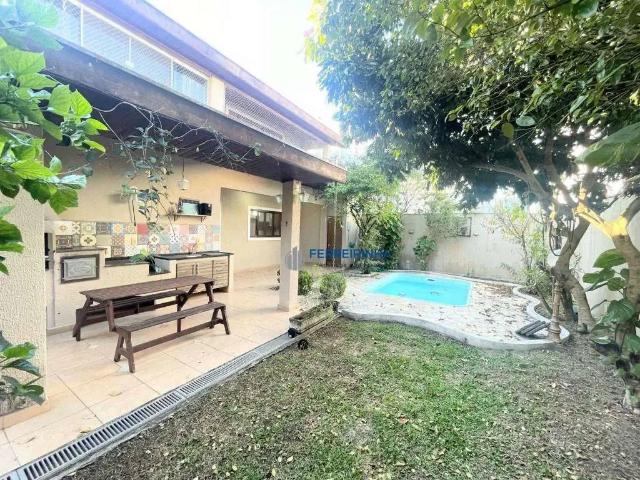Casa / Sobrado em Condomínio para Locação em São José dos Campos/SP Urbanova 4 Quartos