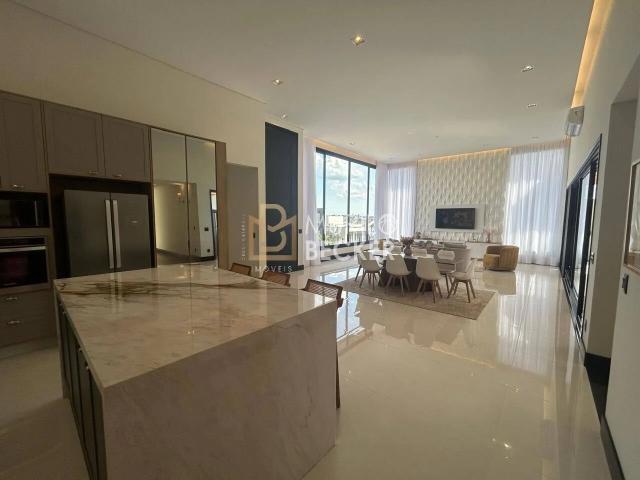 Casa / Sobrado em Condomínio para Locação em São José dos Campos/SP Urbanova 4 Quartos