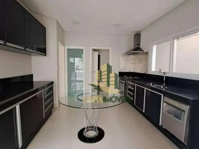 Casa / Sobrado em Condomínio para Locação em São José dos Campos/SP Urbanova 4 Quartos