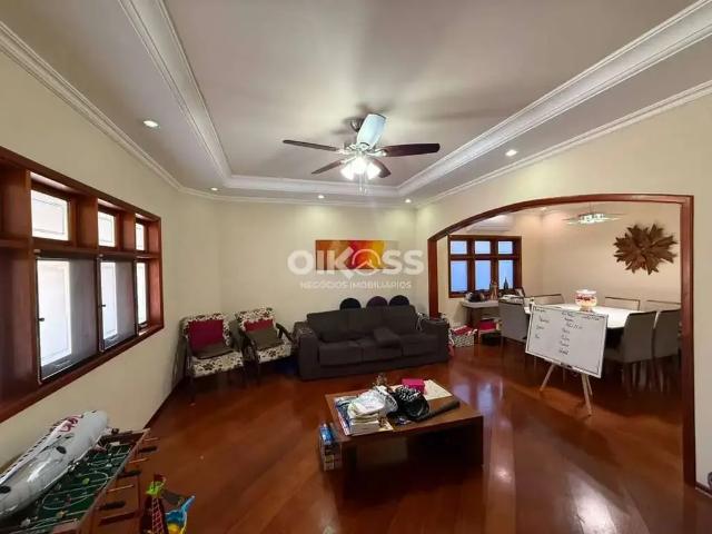 Casa / Sobrado em Condomínio para Locação em São José dos Campos/SP Urbanova 4 Quartos
