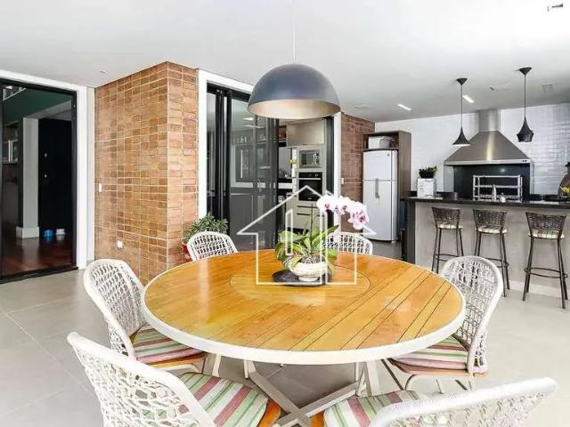 Casa / Sobrado em Condomínio para Locação em São José dos Campos/SP Urbanova 4 Quartos