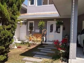Casa / Sobrado em Condomínio para Locação em São José dos Campos/SP Urbanova 4 Quartos