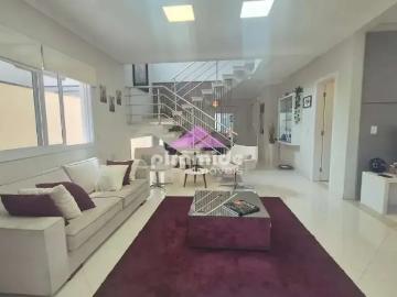 Casa / Sobrado em Condomínio para Locação em São José dos Campos/SP Urbanova 4 Quartos
