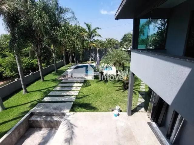 Casa / Sobrado em Condomínio para Locação em São José dos Campos/SP Urbanova 4 Quartos