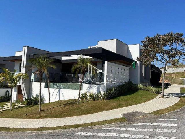 Casa / Sobrado em Condomínio para Locação em São José dos Campos/SP Urbanova 4 Quartos