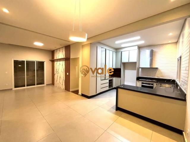 Casa / Sobrado em Condomínio para Locação em São José dos Campos/SP Urbanova 5 Quartos