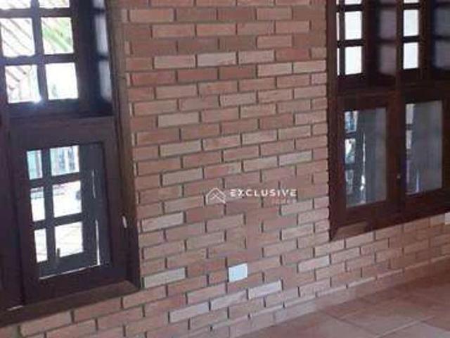 Casa / Sobrado em Condomínio para Locação em São José dos Campos/SP Urbanova 6 Quartos
