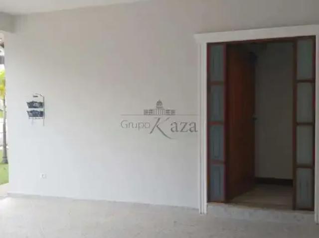 Casa / Sobrado em Condomínio para Locação em São José dos Campos/SP Urbanova II 4 Quartos