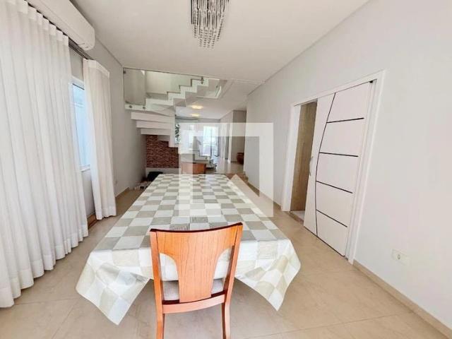 Casa / Sobrado em Condomínio para Locação em São José dos Campos/SP Urbanova IV A 4 Quartos