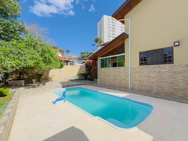 Casa / Sobrado em Condomínio para Locação em São José dos Campos/SP Urbanova IV A