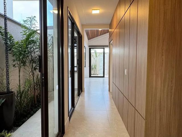 Casa / Sobrado em Condomínio para Locação em São José dos Campos/SP Urbanova VII 3 Quartos