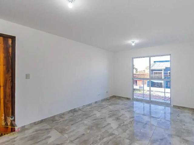 Casa / Sobrado em Condomínio para Locação em São José dos Pinhais/PR Afonso Pena 3 Quartos