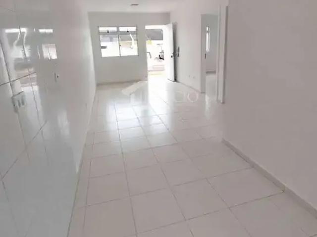 Casa / Sobrado em Condomínio para Locação em São José dos Pinhais/PR Campo Largo da Roseira 2 Quartos