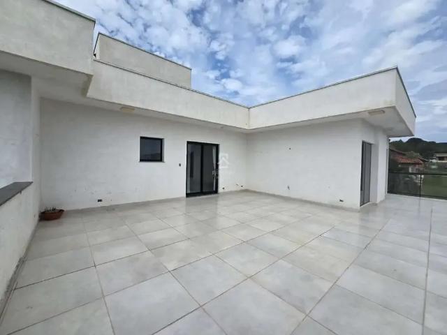 Casa / Sobrado em Condomínio para Locação em São José dos Pinhais/PR Colônia Marcelino 4 Quartos