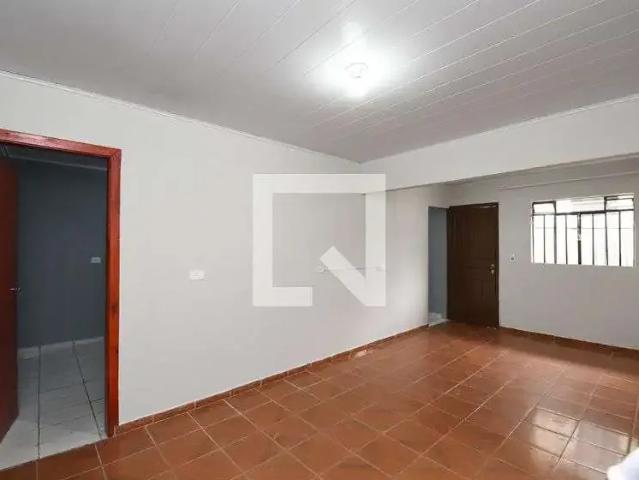Casa / Sobrado em Condomínio para Locação em São José dos Pinhais/PR Parque da Fonte 2 Quartos