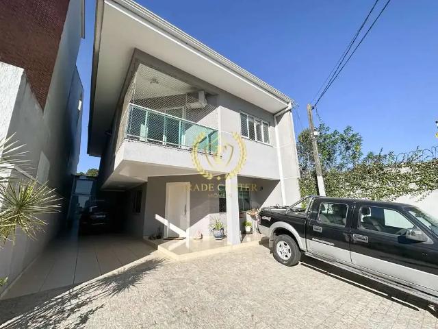 Casa / Sobrado em Condomínio para Locação em São José dos Pinhais/PR Pedro Moro 3 Quartos