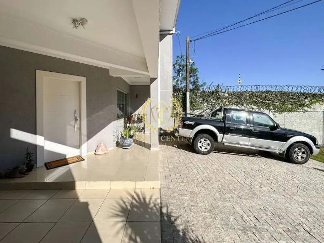 Casa / Sobrado em Condomínio para Locação em São José dos Pinhais/PR Pedro Moro 3 Quartos