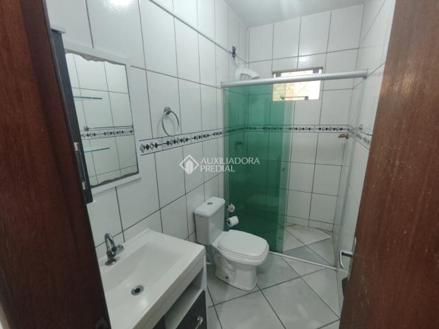 Casa / Sobrado em Condomínio para Locação em São José/SC Serraria 3 Quartos