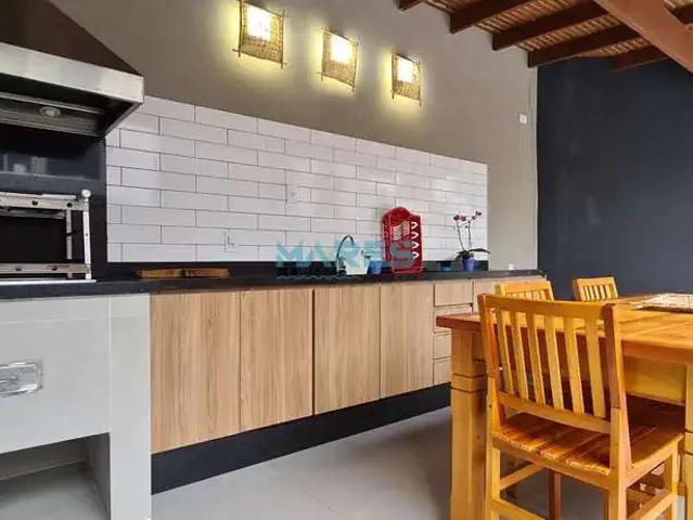 Casa / Sobrado em Condomínio para Locação em São Sebastião/SP Camburi 4 Quartos