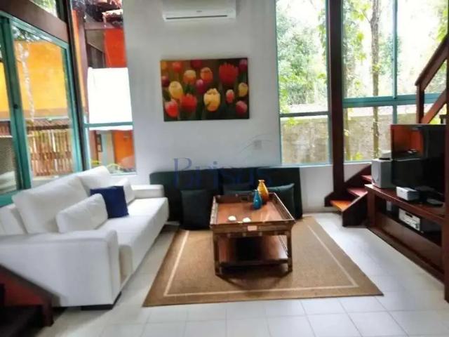 Casa / Sobrado em Condomínio para Locação em São Sebastião/SP Camburi 4 Quartos