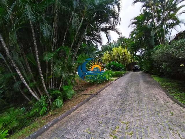 Casa / Sobrado em Condomínio para Locação em São Sebastião/SP Camburi 5 Quartos