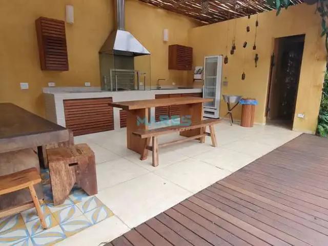Casa / Sobrado em Condomínio para Locação em São Sebastião/SP Baleia 5 Quartos