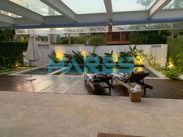 Casa / Sobrado em Condomínio para Locação em São Sebastião/SP Baleia 5 Quartos