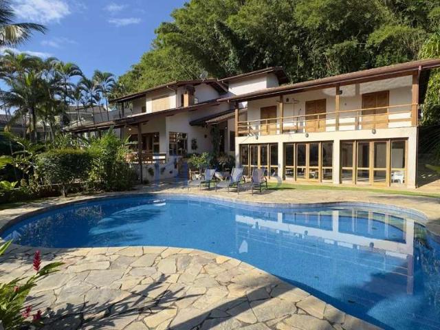 Casa / Sobrado em Condomínio para Locação em São Sebastião/SP Baleia 5 Quartos