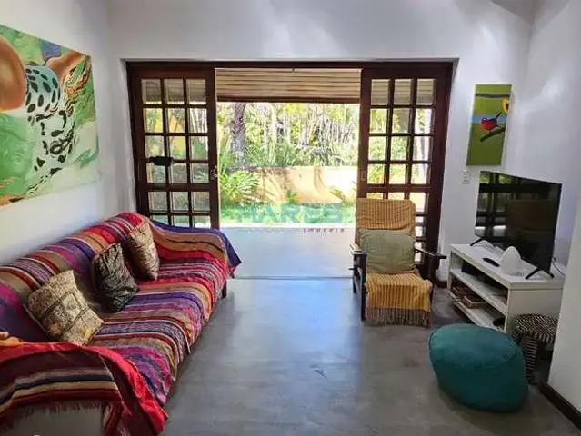 Casa / Sobrado em Condomínio para Locação em São Sebastião/SP Barra do Sahy 1 Quartos