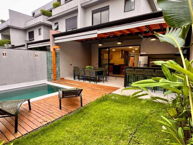 Casa / Sobrado em Condomínio para Locação em São Sebastião/SP Juquehy 4 Quartos