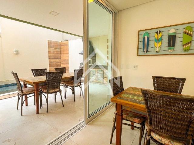 Casa / Sobrado em Condomínio para Locação em São Sebastião/SP Juquehy 3 Quartos