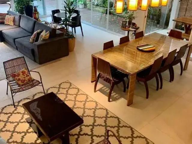 Casa / Sobrado em Condomínio para Locação em São Sebastião/SP Maresias 4 Quartos