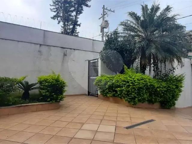 Casa / Sobrado em Condomínio para Locação em São Paulo/SP Tremembé 3 Quartos