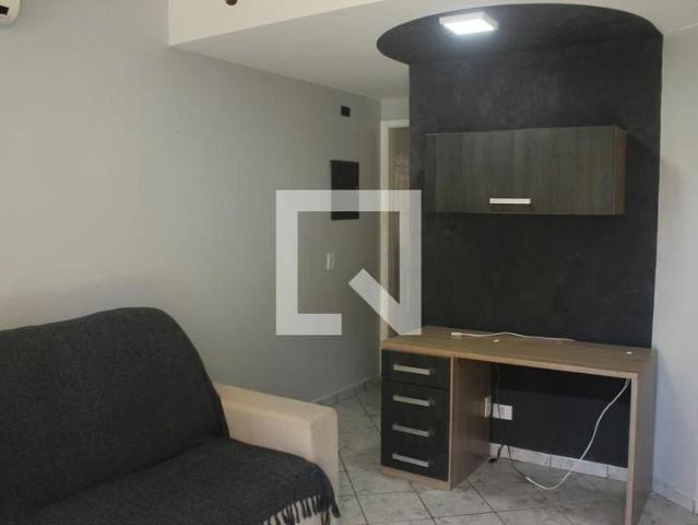 Casa / Sobrado em Condomínio para Locação em São Paulo/SP Veleiros 2 Quartos