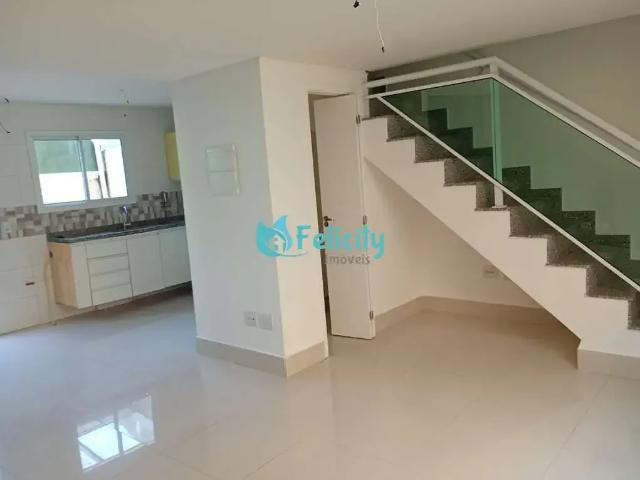 Casa / Sobrado em Condomínio para Locação em São Paulo/SP Vila Mangalot 3 Quartos