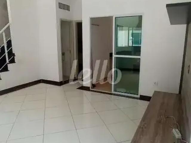 Casa / Sobrado em Condomínio para Locação em São Paulo/SP Vila Mazzei 3 Quartos