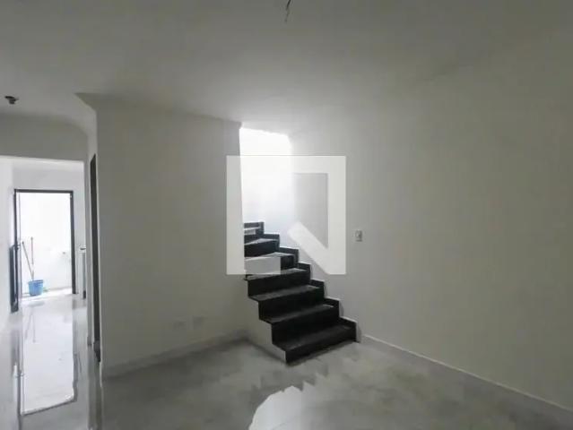 Casa / Sobrado em Condomínio para Locação em São Paulo/SP Vila Ema 2 Quartos