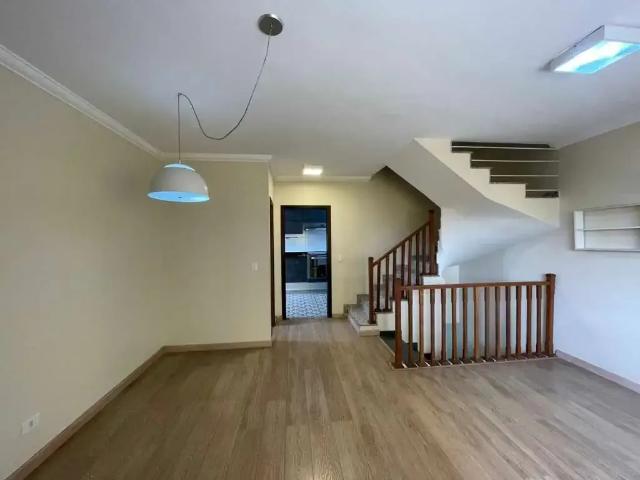 Casa / Sobrado em Condomínio para Locação em São Paulo/SP Vila Polopoli 3 Quartos